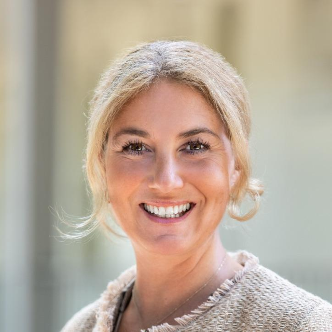 Mag. Silke Annina Hofer