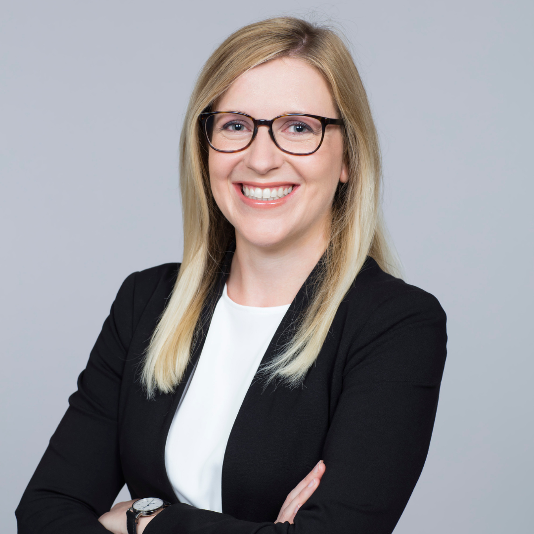 Manuela Mayer,MA