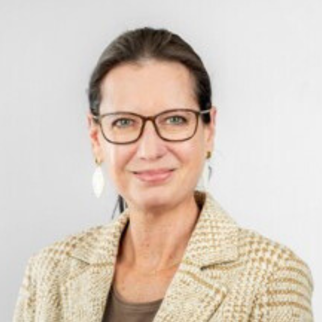 Mag. (FH) Andrea Maria Mayer, CSE